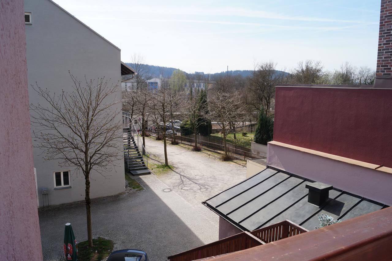 Hotel Zur Post Trostberg Exterior photo